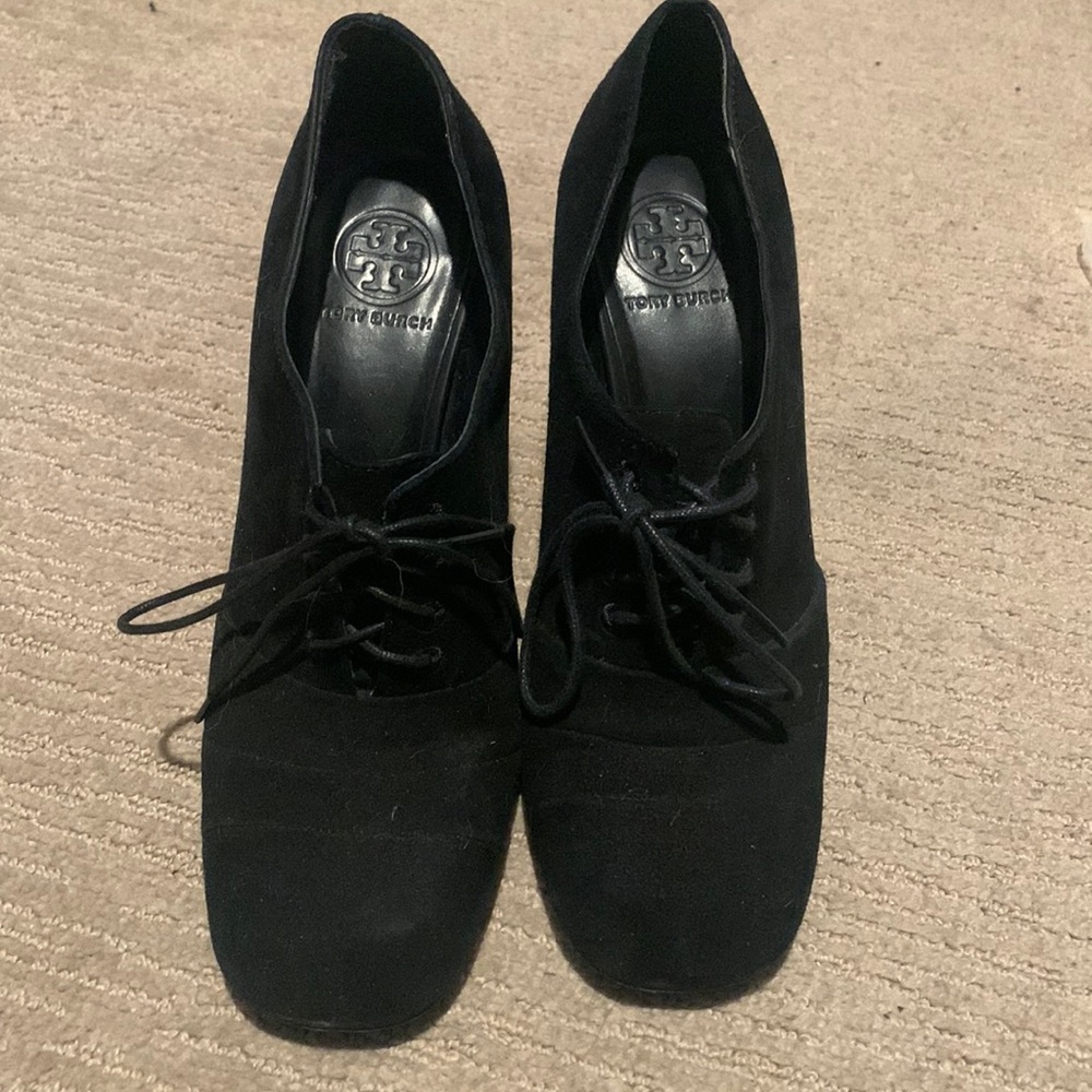 Tory Burch shoes in black